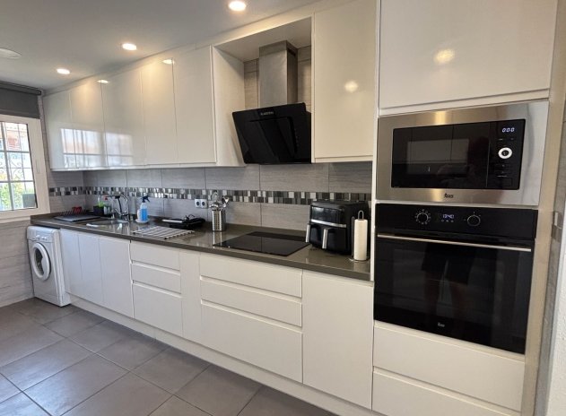 Revente - Villa - Villamartin - Villamartín