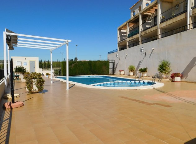 Herverkoop - Rijwoning - Torremendo