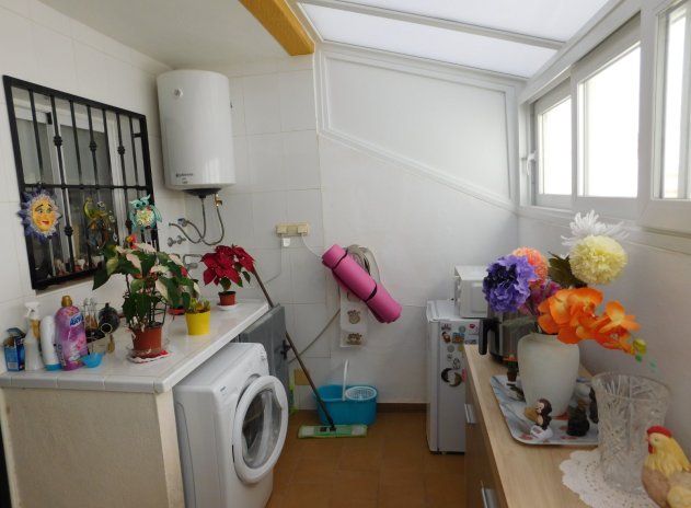 Herverkoop - Rijwoning - Torremendo