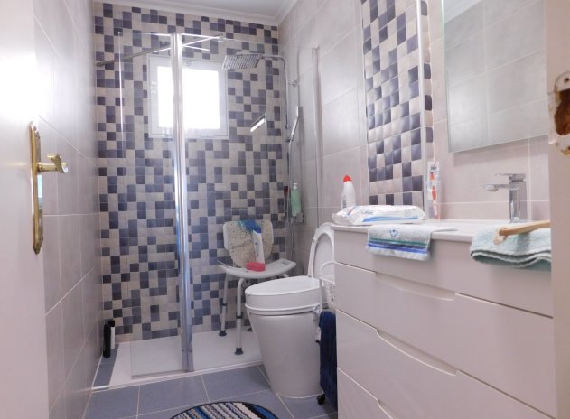 Herverkoop - Rijwoning - Torremendo