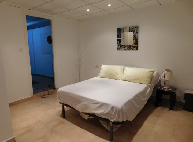 Herverkoop - Rijwoning - Torremendo