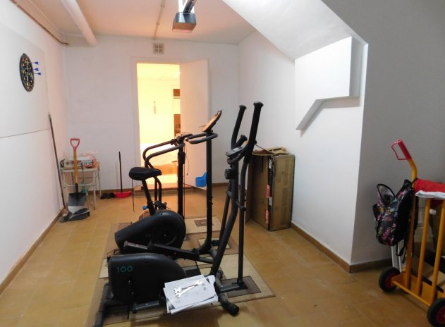 Herverkoop - Rijwoning - Torremendo