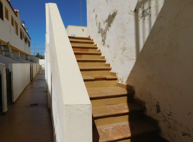 Herverkoop - Rijwoning - Torremendo