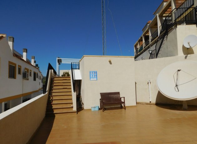 Herverkoop - Rijwoning - Torremendo