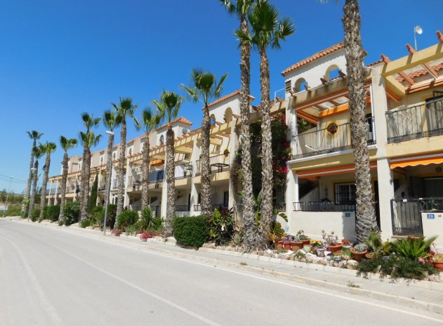 Herverkoop - Rijwoning - Torremendo