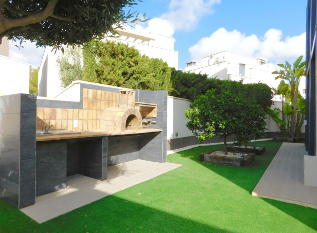 Resale - Villa * - San Miguel de Salinas - San Miguel de Salinas *