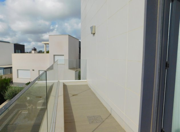 Resale - Villa * - San Miguel de Salinas - San Miguel de Salinas *