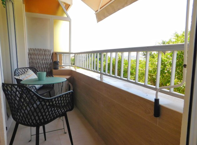 Resale - Apartment / Flat * - Torrevieja - Torrevieja *