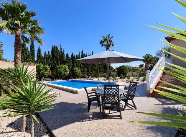 Herverkoop - Finca / Plattelands Woning - Catral