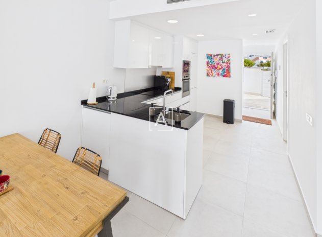 Revente - Maison mitoyenne - Pilar de la Horadada