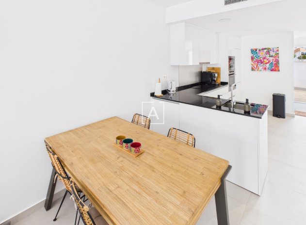 Revente - Maison mitoyenne - Pilar de la Horadada