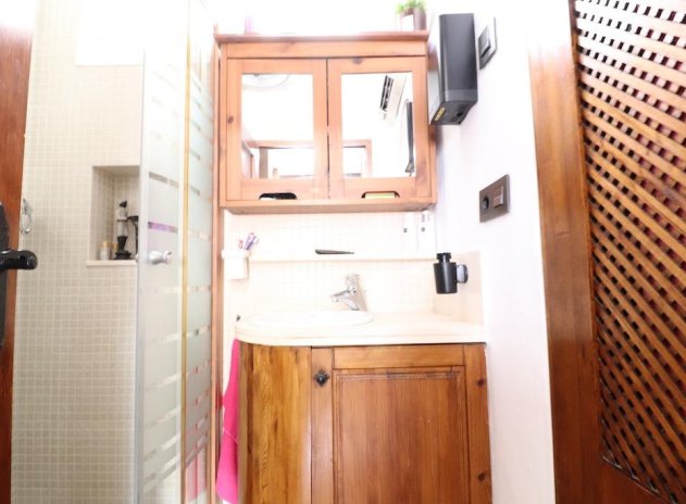 Herverkoop - Villa - Orihuela Costa - Montezenia