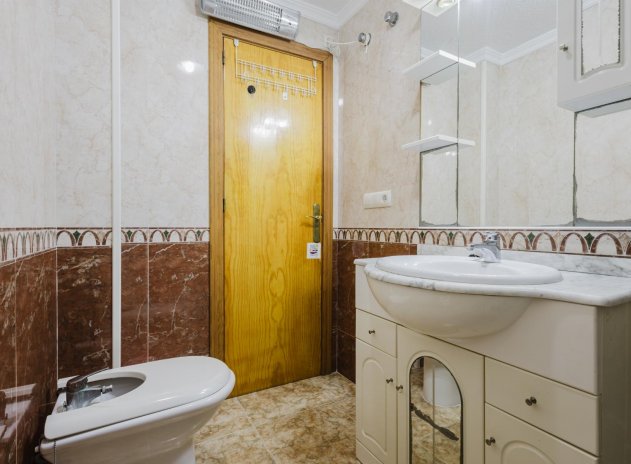 Herverkoop - Appartement - Torrevieja - Playa de los Naufragos