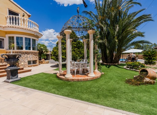 Wiederverkauf - Villa - San Vicente del Raspeig