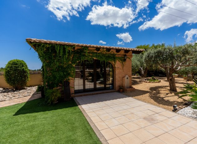 Wiederverkauf - Villa - San Vicente del Raspeig