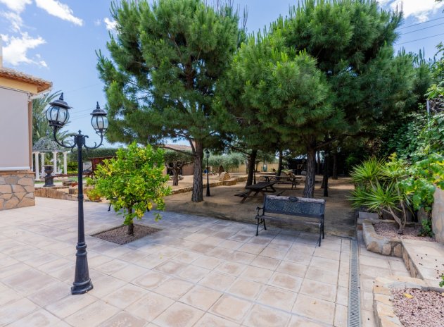 Wiederverkauf - Villa - San Vicente del Raspeig