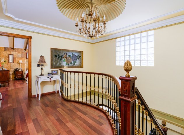 Wiederverkauf - Villa - San Vicente del Raspeig