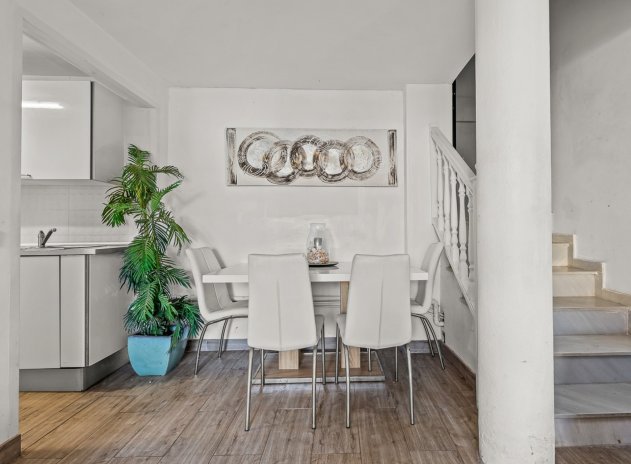 Reventa - Villa - Orihuela Costa - Playa Flamenca