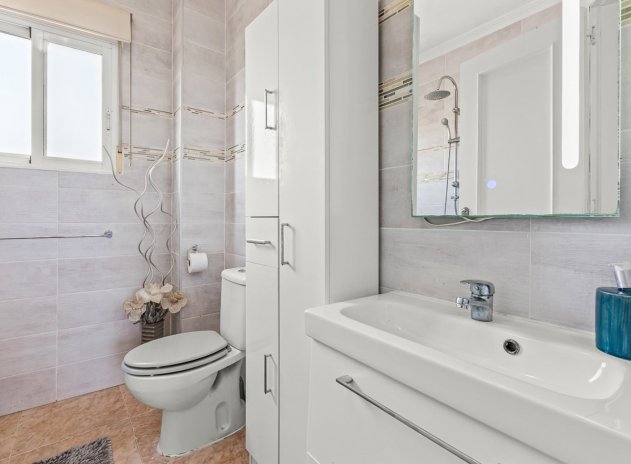 Reventa - Villa - Orihuela Costa - Playa Flamenca