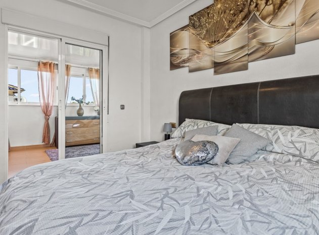 Reventa - Villa - Orihuela Costa - Playa Flamenca