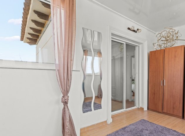 Reventa - Villa - Orihuela Costa - Playa Flamenca