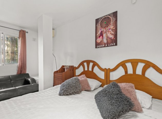 Reventa - Villa - Orihuela Costa - Playa Flamenca