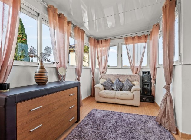 Reventa - Villa - Orihuela Costa - Playa Flamenca