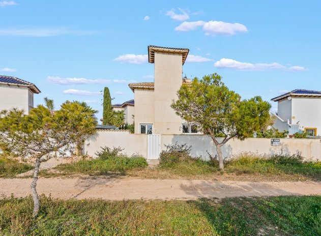 Reventa - Villa - Orihuela Costa - Playa Flamenca