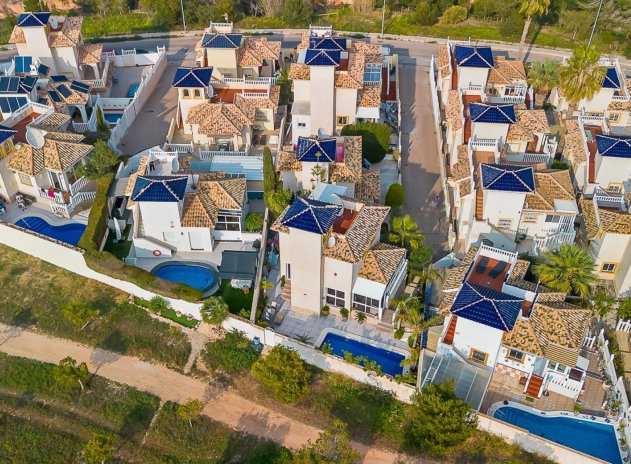 Reventa - Villa - Orihuela Costa - Playa Flamenca