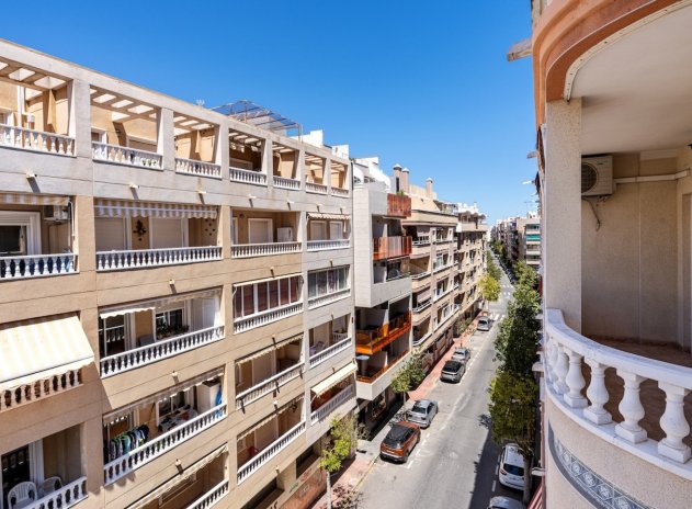 Herverkoop - Appartement - Torrevieja - Playa del Cura
