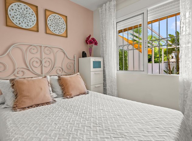 Revente - Villa - Torre de La Horadada - Pueblo Latino