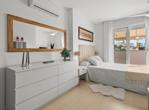 Revente - Villa - Torre de La Horadada - Pueblo Latino