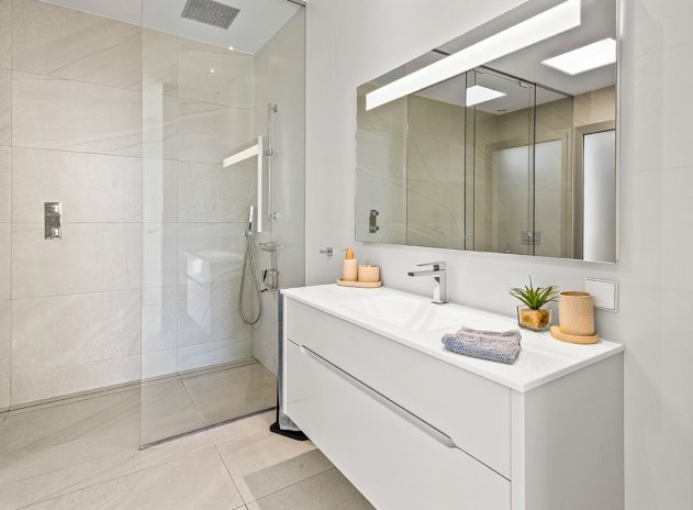 Herverkoop - Villa - Las Colinas Golf and Country Club - Las Colinas Golf Resort