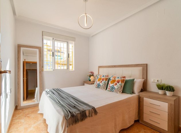 Reventa - Villa - Torrevieja - El Limonar