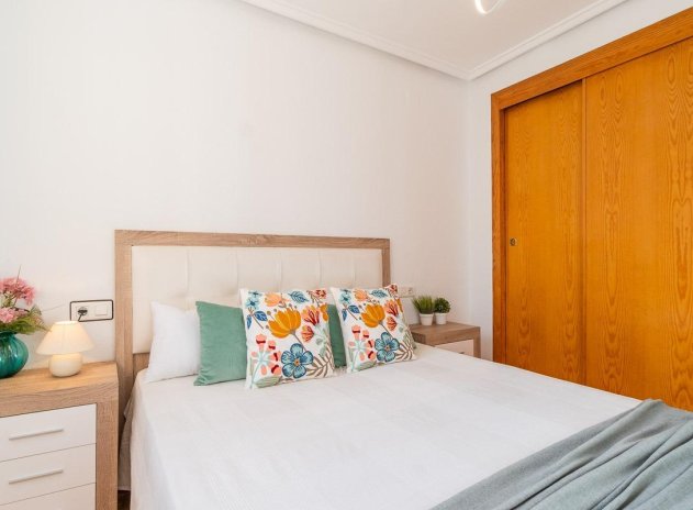 Reventa - Villa - Torrevieja - El Limonar