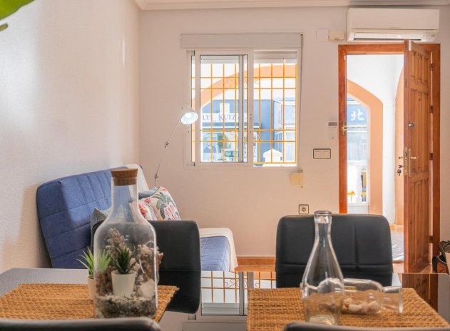 Reventa - Villa - Torrevieja - El Limonar