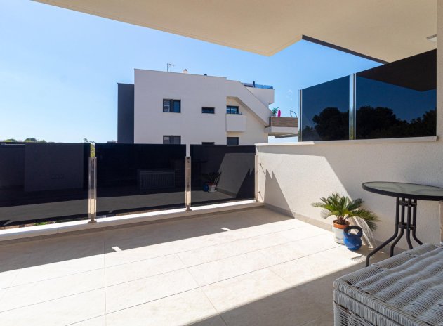 Resale - Apartment / Flat * - Orihuela Costa * - La Florida *