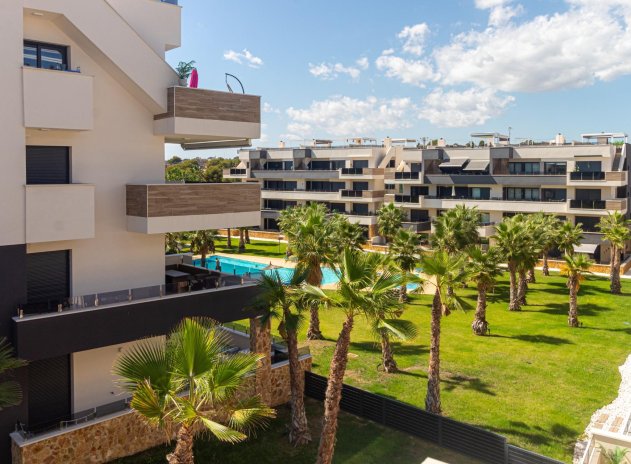 Resale - Apartment / Flat * - Orihuela Costa * - La Florida *