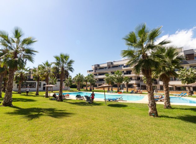 Resale - Apartment / Flat * - Orihuela Costa * - La Florida *