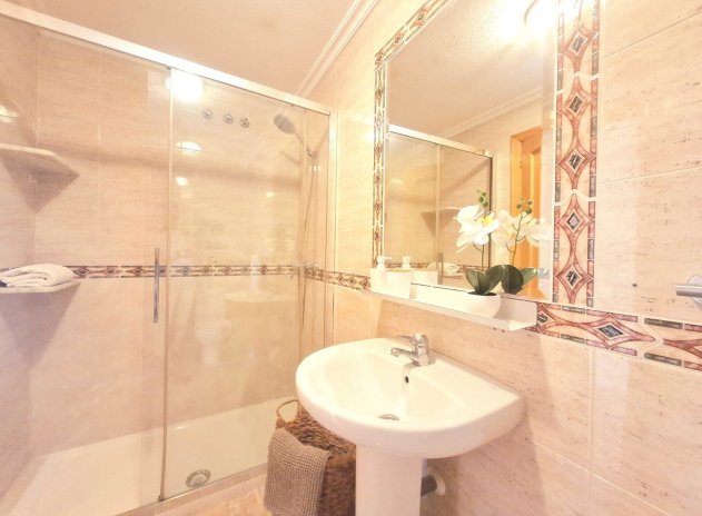 Wiederverkauf - Wohnung - Torrevieja