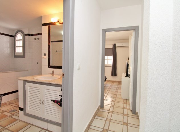 Revente - Appartement - Villamartin - Villamartín