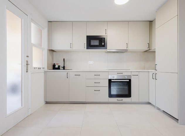 Herverkoop - Appartement - Torrevieja - Acequion