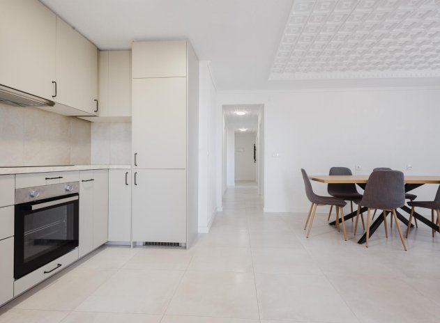 Herverkoop - Appartement - Torrevieja - Acequion