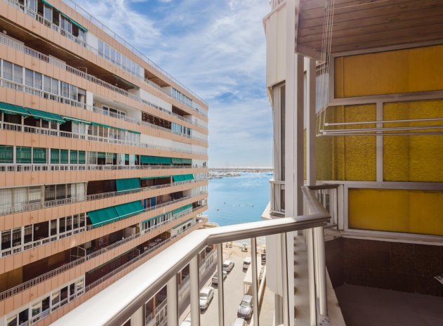 Herverkoop - Appartement - Torrevieja - Acequion