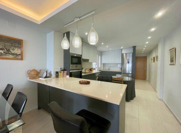 Herverkoop - Appartement - Torrevieja - Playa del Cura