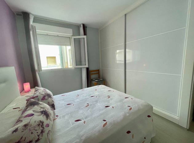 Herverkoop - Appartement - Torrevieja - Playa del Cura