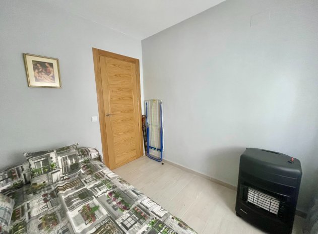Herverkoop - Appartement - Torrevieja - Playa del Cura