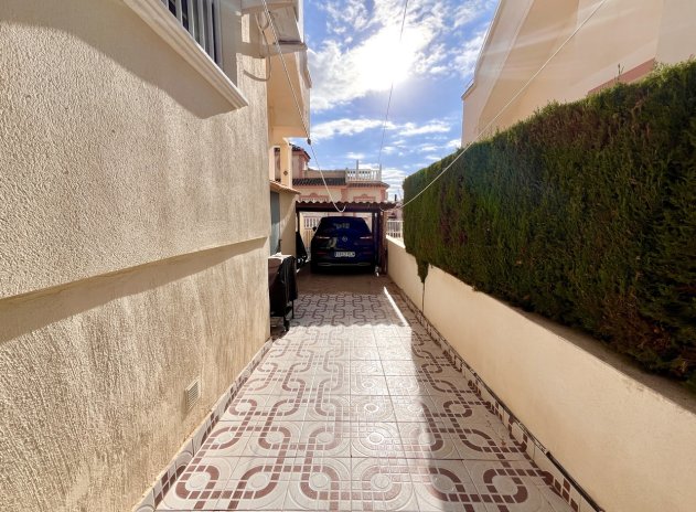 Reventa - Apartamento / Piso - Playa Flamenca