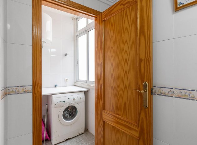 Wiederverkauf - Wohnung - Torrevieja