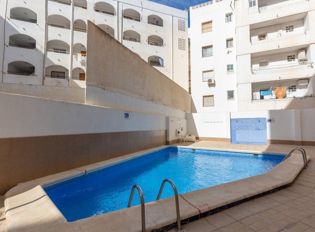 Wiederverkauf - Wohnung - Torrevieja